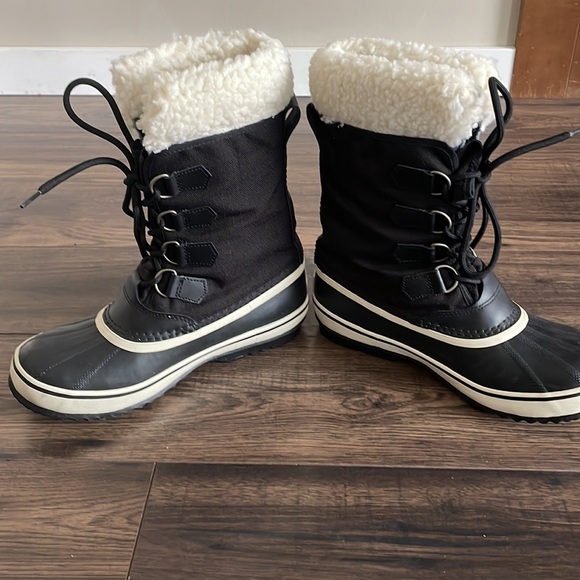 Sorel winter boots - Picture 7 of 10